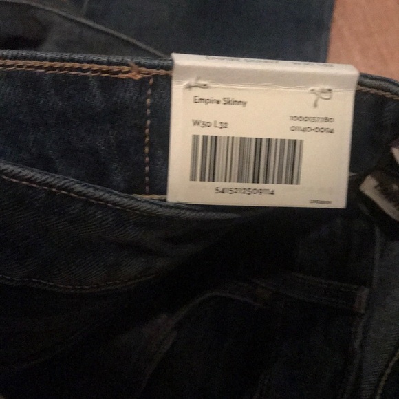 LEVI’S Skinny Dark Wash Jeans - Picture 3 of 4